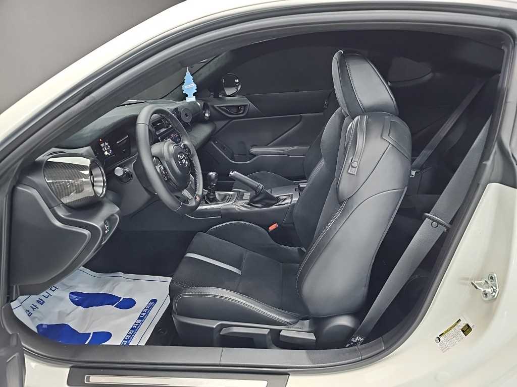Toyota 86 — photo 11