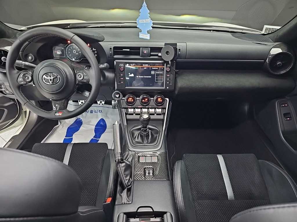 Toyota 86 — photo 13