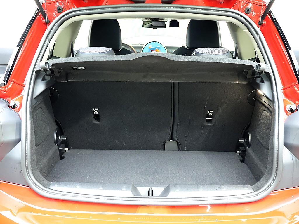 Mini Cooper — photo 18