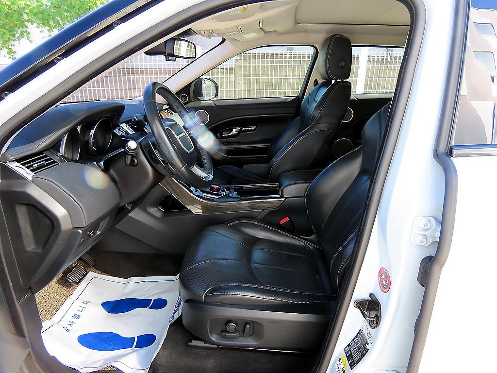 Land Rover Range Rover Evoque — photo 05