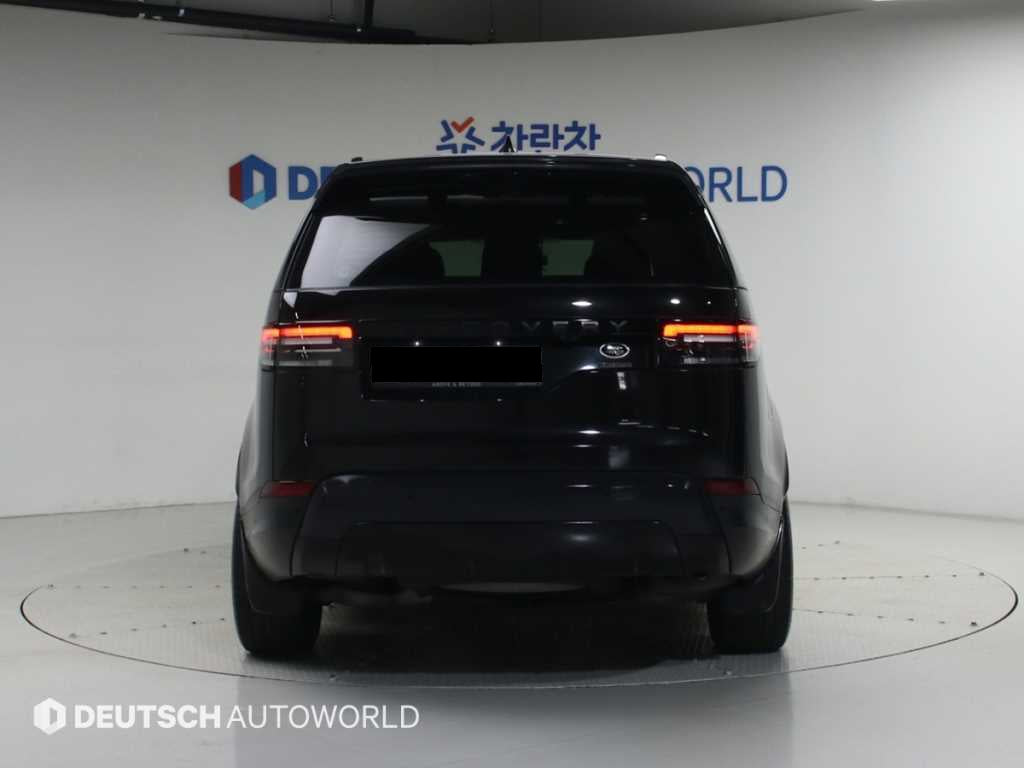 Land Rover Discovery — photo 04