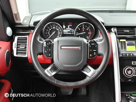 Land Rover Discovery — photo 13