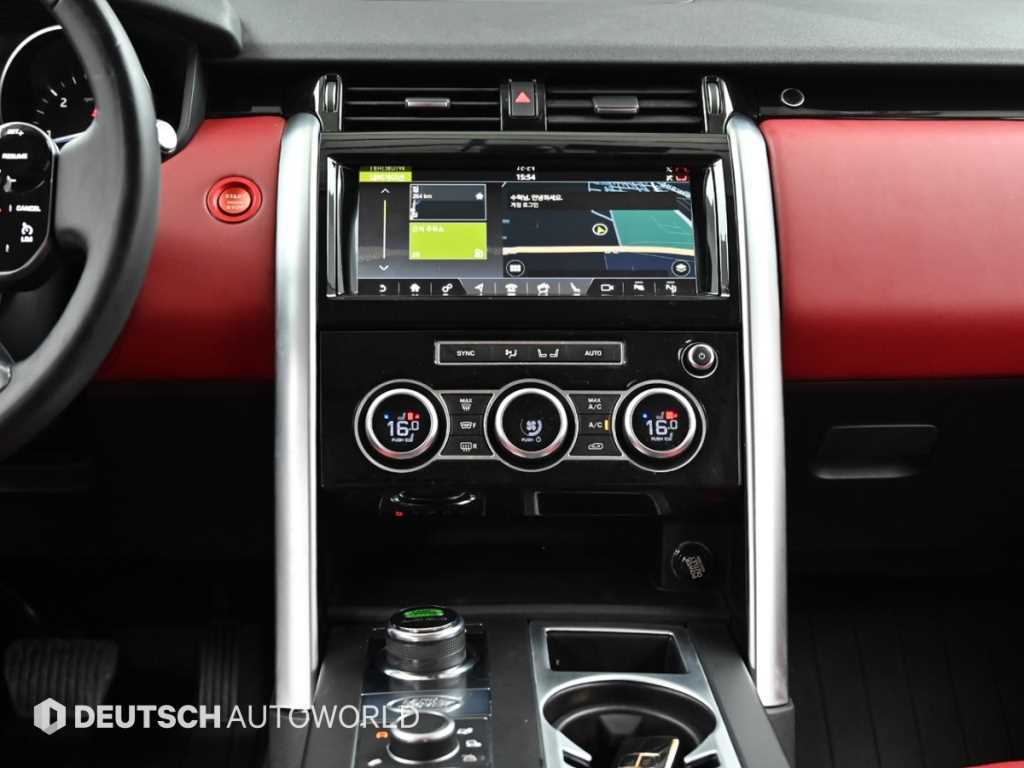Land Rover Discovery — photo 14