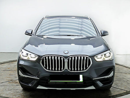 BMW X1 — photo 01