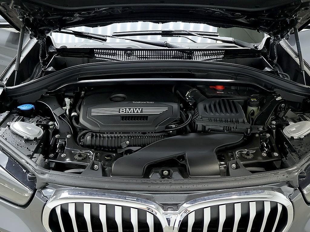 BMW X1 — photo 07