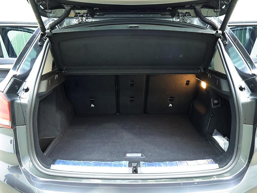 BMW X1 — photo 17