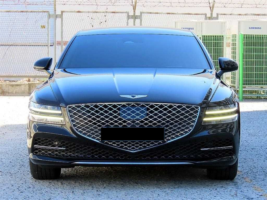 Genesis G80 — photo 02