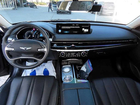 Genesis G80 — photo 08