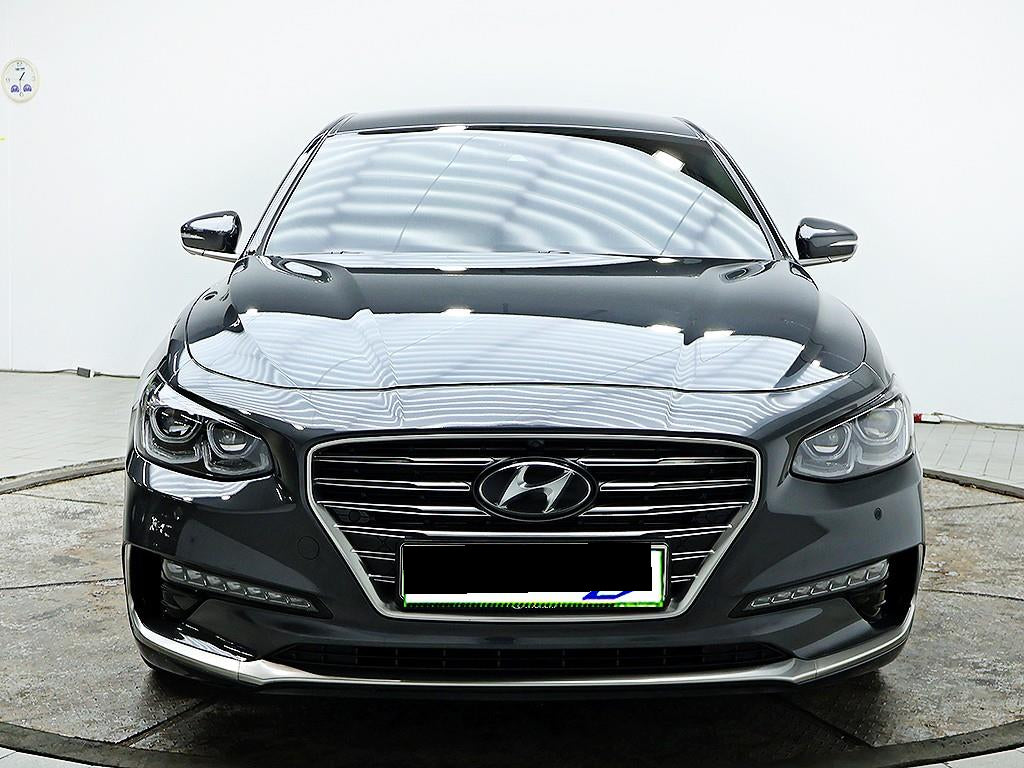 Hyundai Grandeur — photo 01