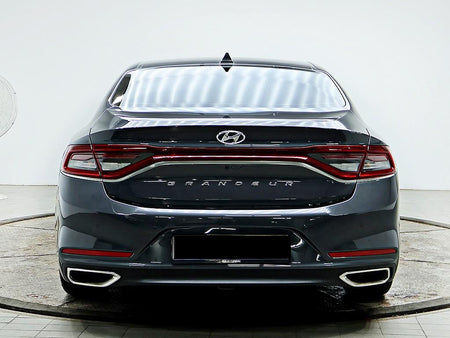 Hyundai Grandeur — photo 03