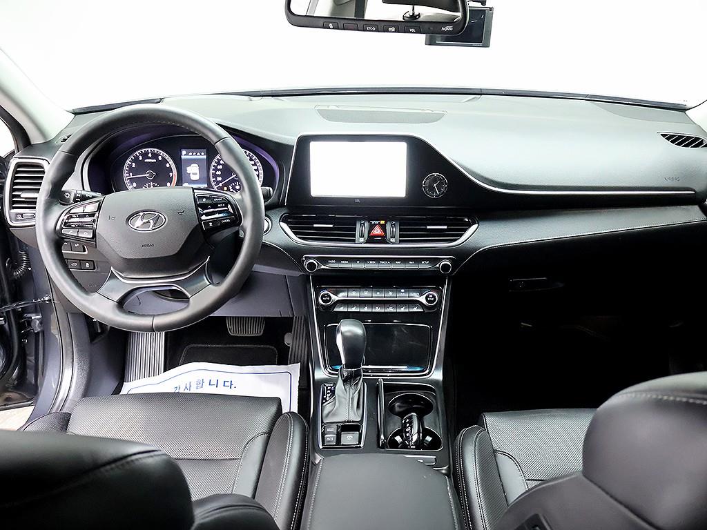 Hyundai Grandeur — photo 05