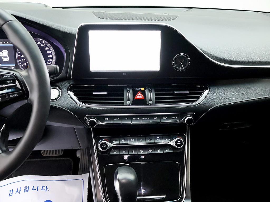 Hyundai Grandeur — photo 09