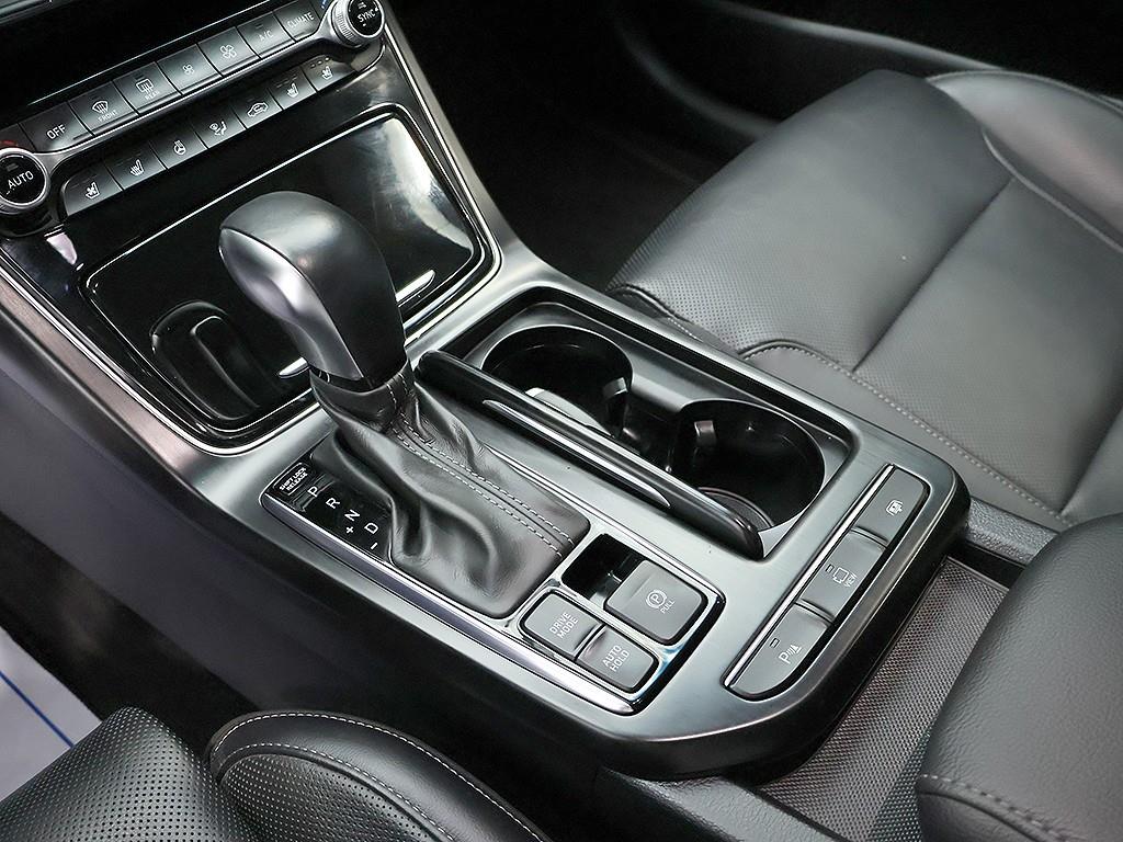 Hyundai Grandeur — photo 10