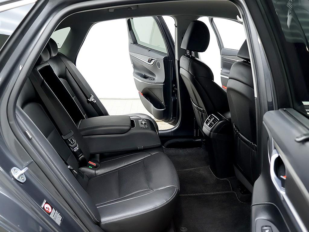 Hyundai Grandeur — photo 12