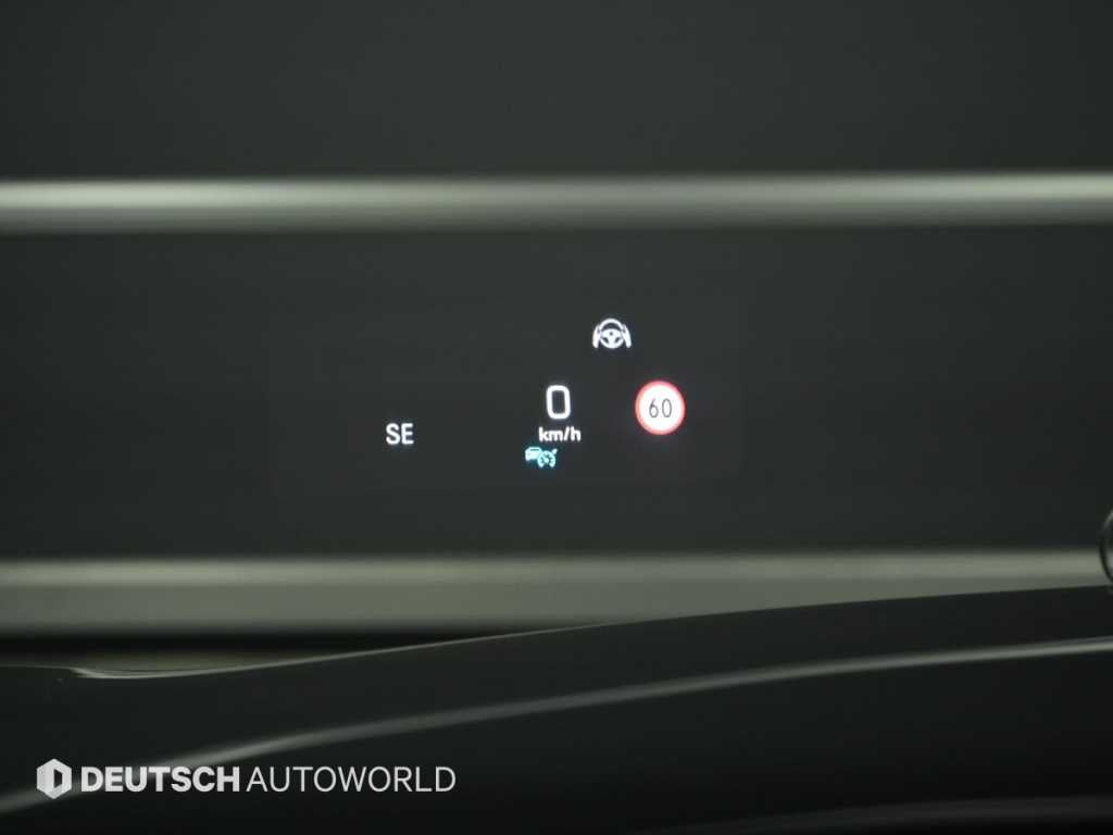 Mercedes-Benz S-Class — photo 17