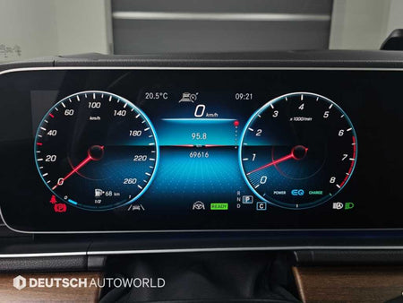 Mercedes-Benz GLE-Class — photo 08