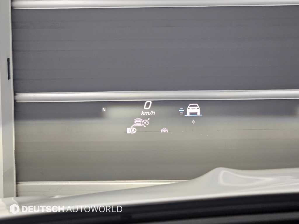 Mercedes-Benz GLE-Class — photo 17