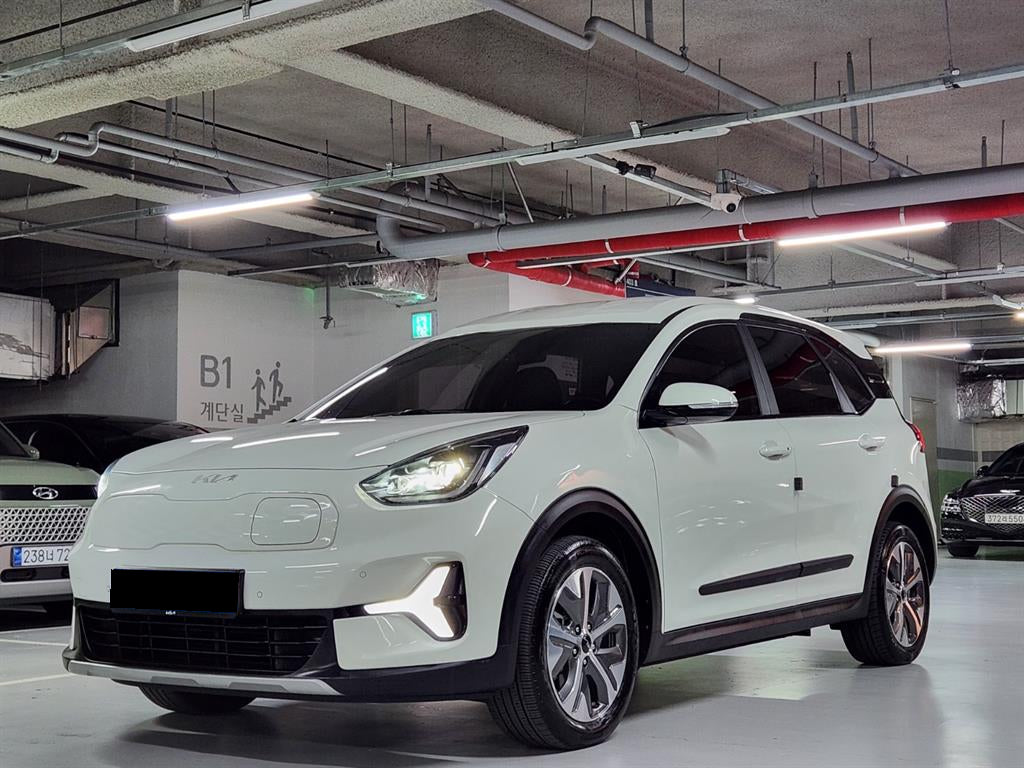 Kia Niro — photo 01