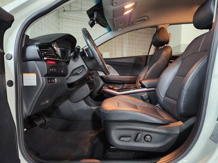 Kia Niro — photo 06