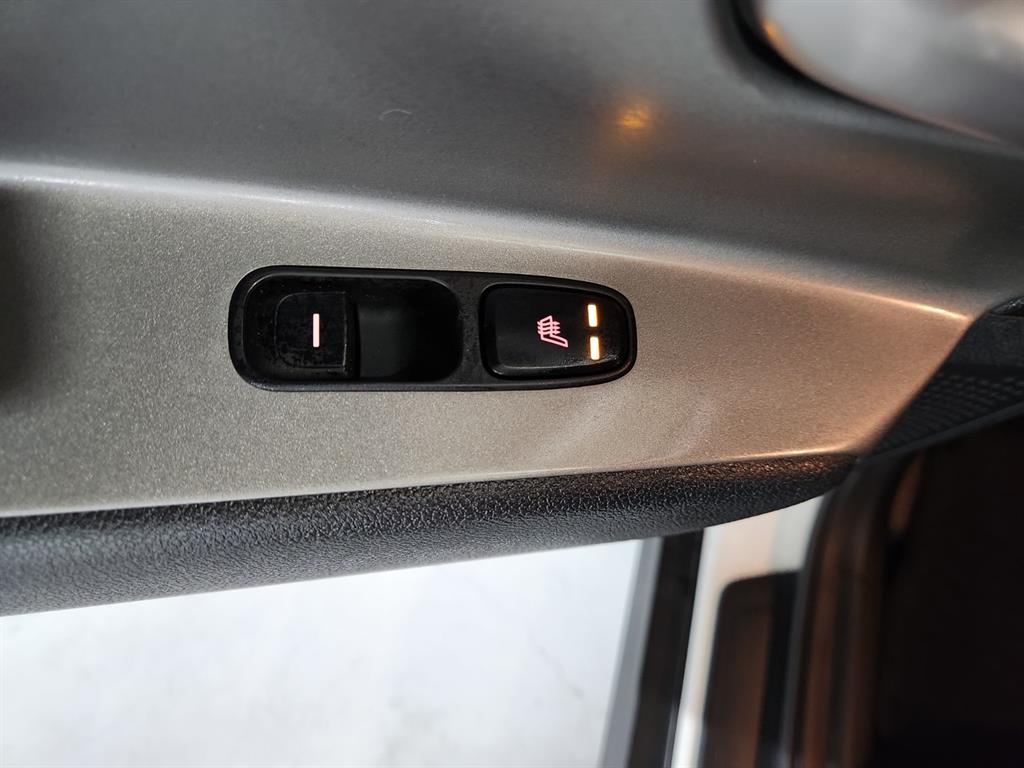 Kia Niro — photo 17