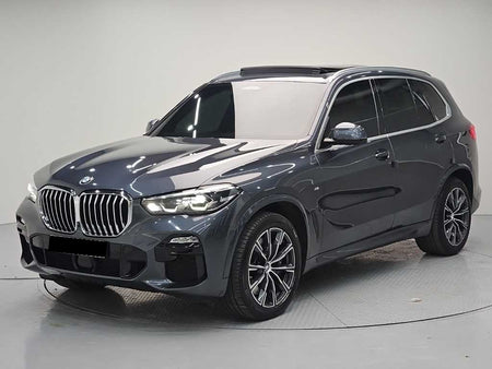BMW X5 — photo 01
