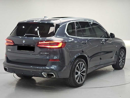 BMW X5 — photo 04