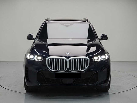 BMW X5 — photo 02