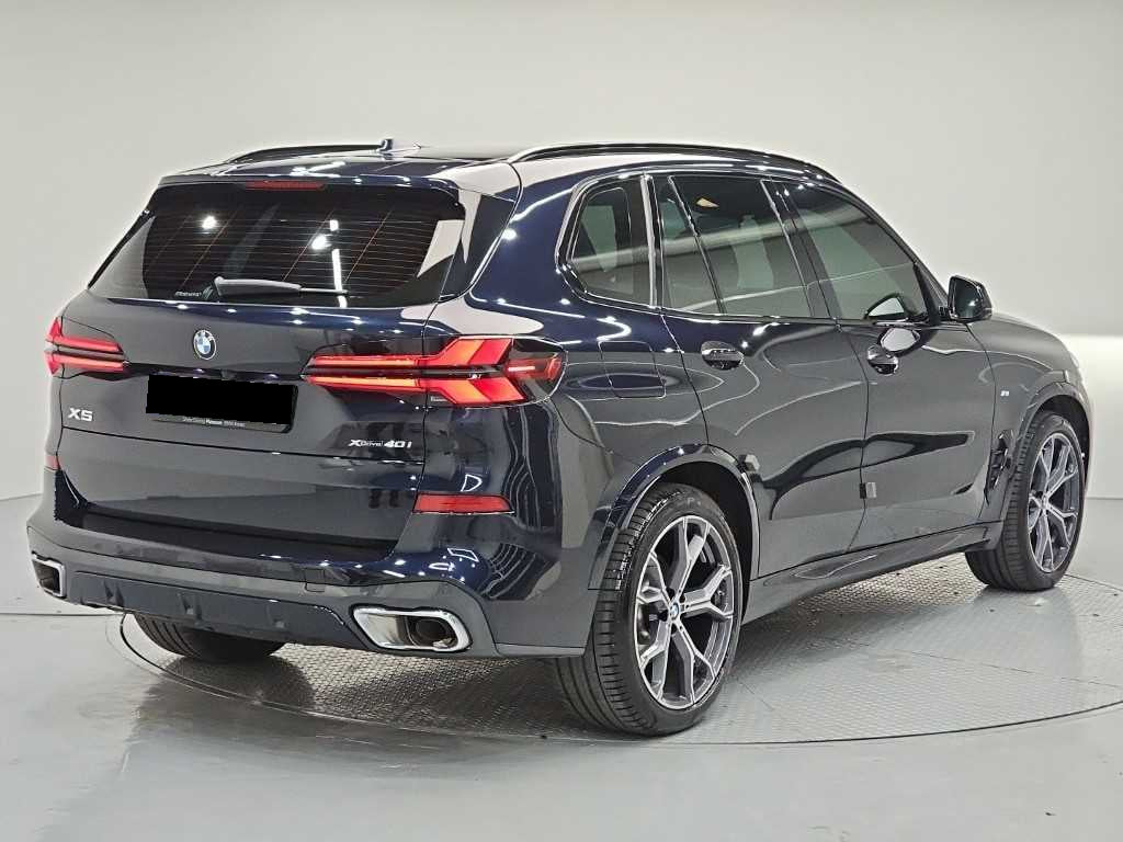 BMW X5 — photo 04