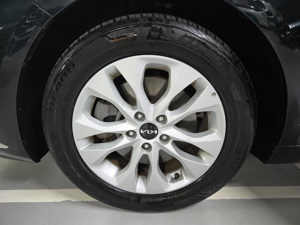 Kia K8 — photo 19