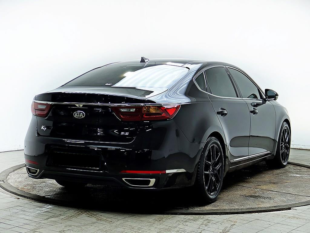 Kia K7 — photo 04