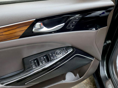 Kia K7 — photo 13