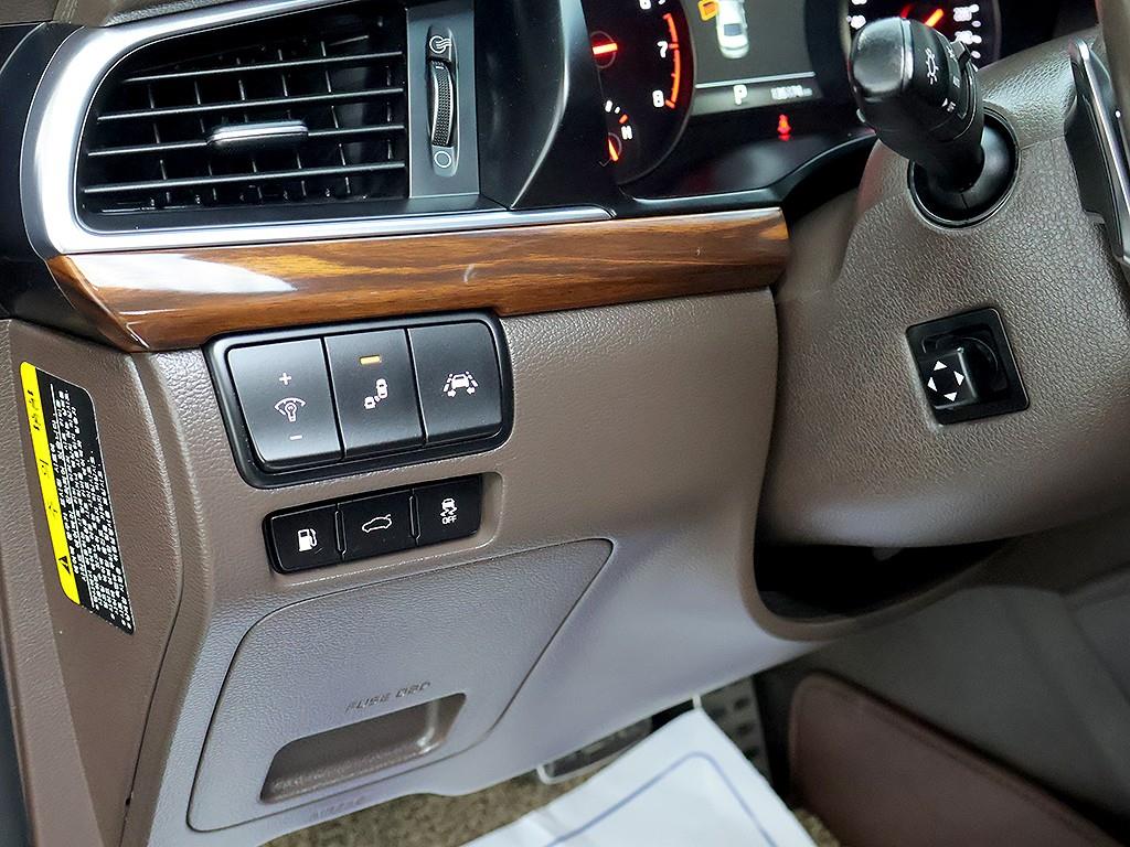 Kia K7 — photo 14