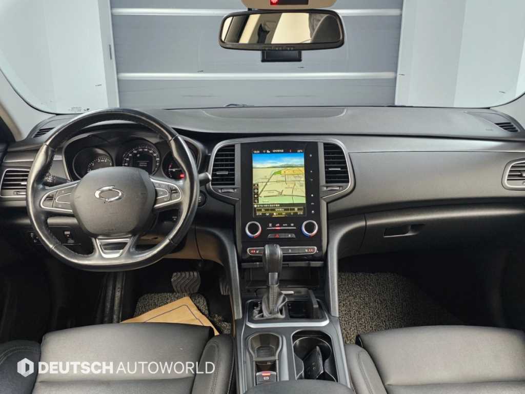 RENAULT SM6 — photo 07