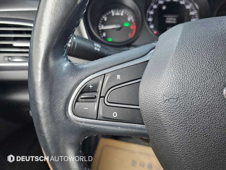 RENAULT SM6 — photo 16