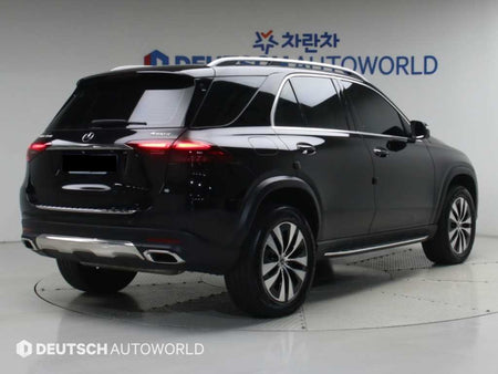 Mercedes-Benz GLE-Class — photo 02