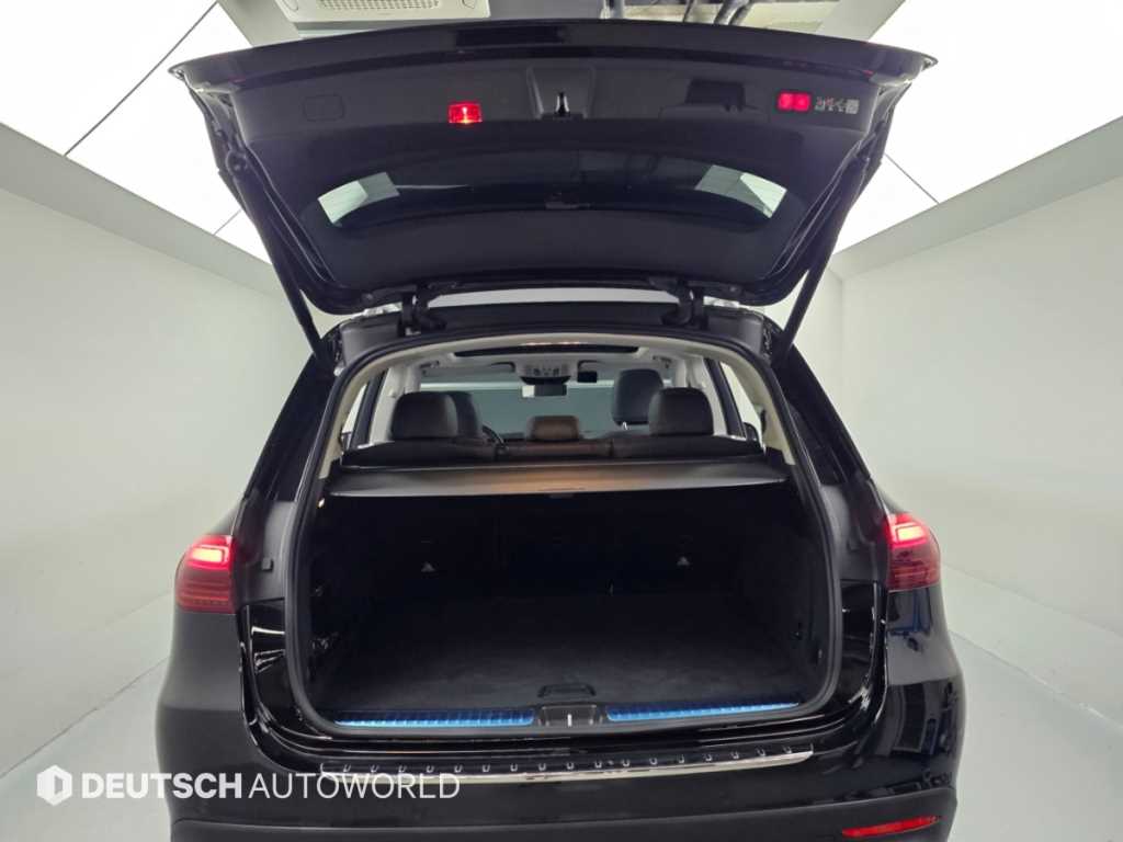 Mercedes-Benz GLE-Class — photo 19
