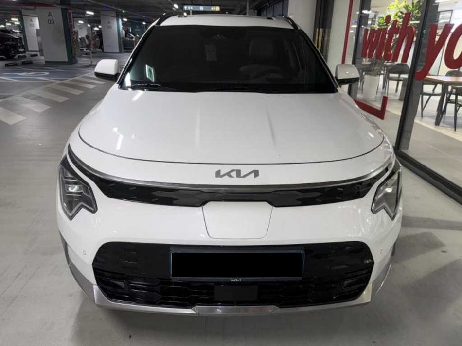 Kia Niro — photo 02