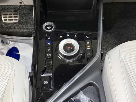 Kia Niro — photo 12