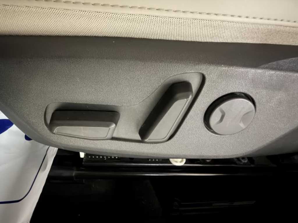 Kia Niro — photo 16