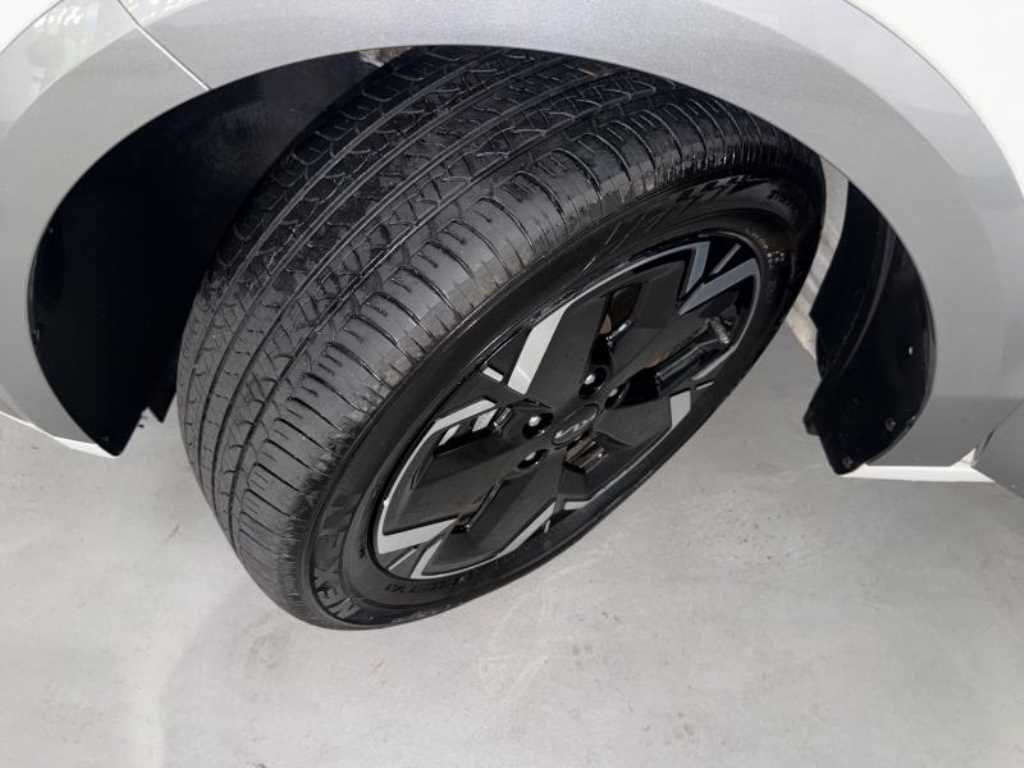 Kia Niro — photo 20