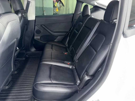 Tesla Model Y — photo 07
