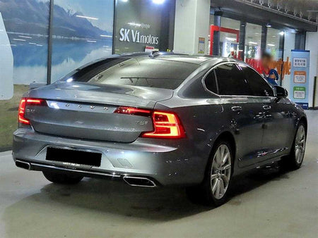 Volvo S90 — photo 04