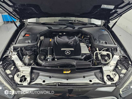Mercedes-Benz E-Class — photo 06