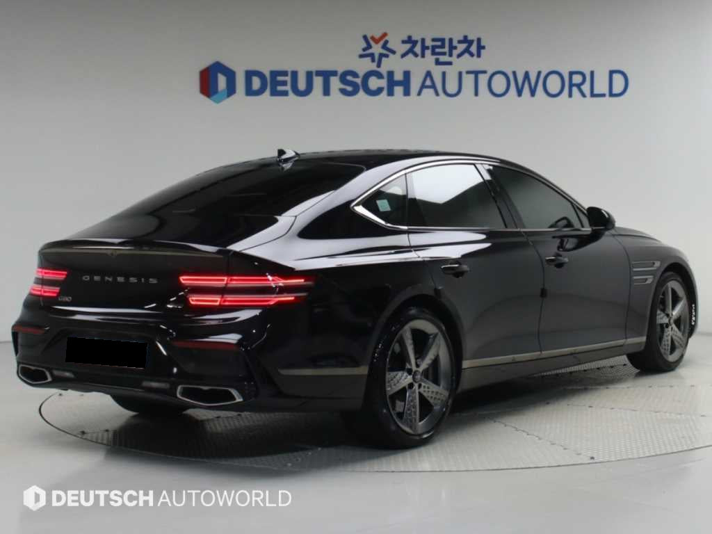 Genesis G80 — photo 02