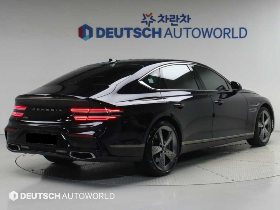 Genesis G80 — photo 02