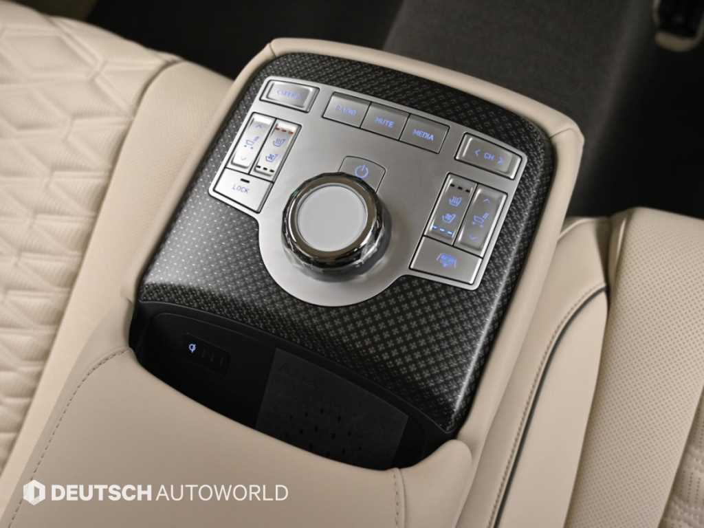 Genesis G80 — photo 16