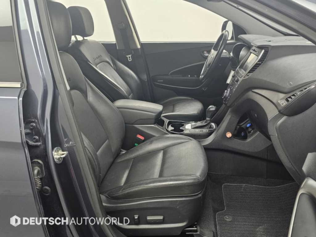 Hyundai Santafe — photo 10