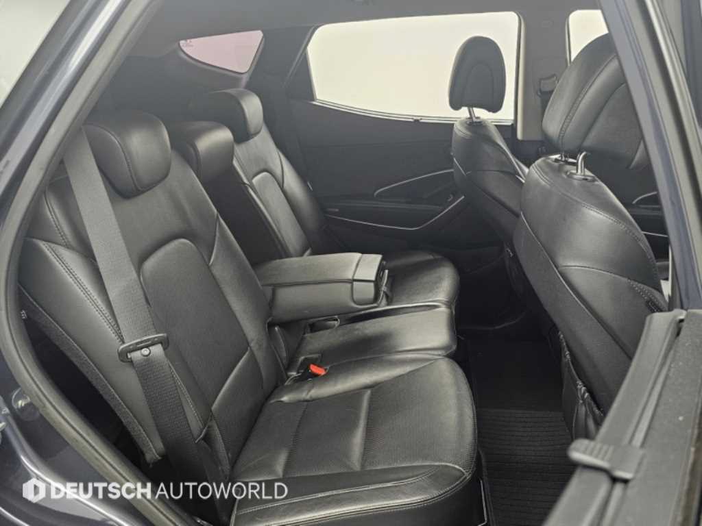 Hyundai Santafe — photo 12
