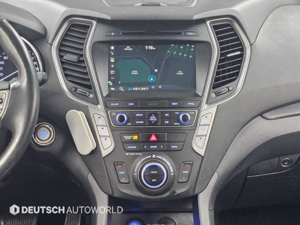 Hyundai Santafe — photo 14