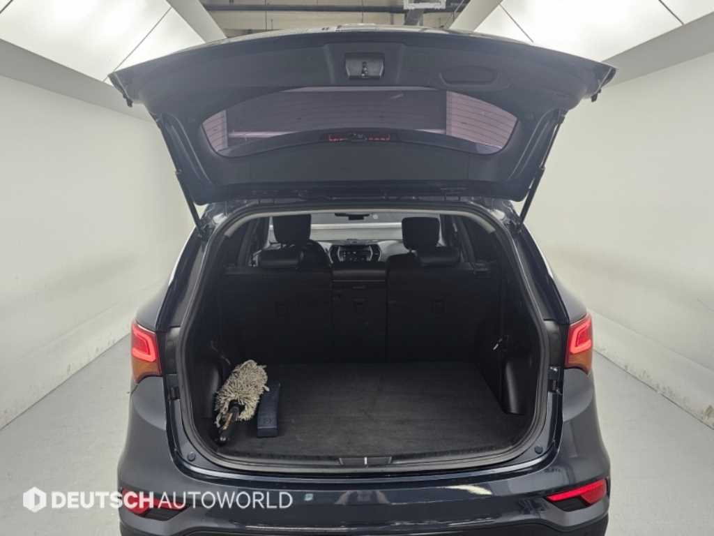 Hyundai Santafe — photo 19